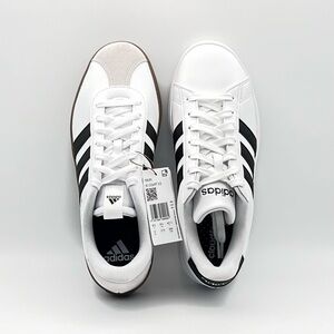 Mismatch Adidas Court Black and White Sneakers - Size 9